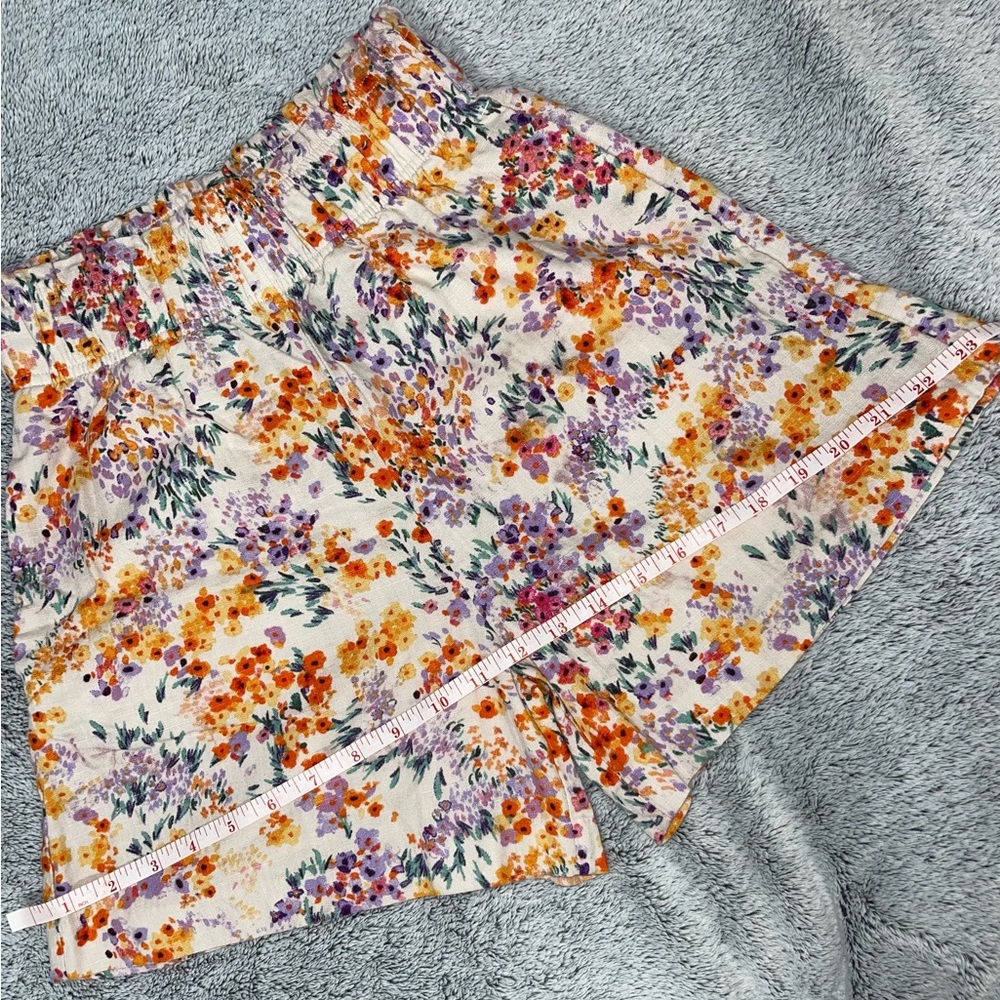 H&M Floral Linen Shorts - Picture 8 of 9